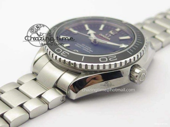 0507 Planet Ocean SS Bp Maker 45mm Black Bezel On SS Bracelet A OnTrend 8218